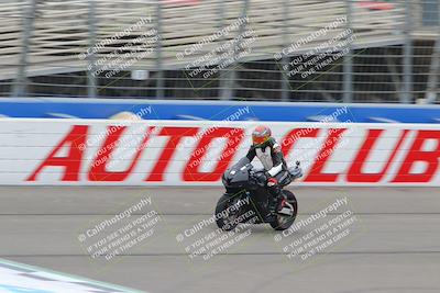 media/Oct-15-2022-Fastrack Riders (Sat) [[9a18b22502]]/Level2/Start Finish 930am/